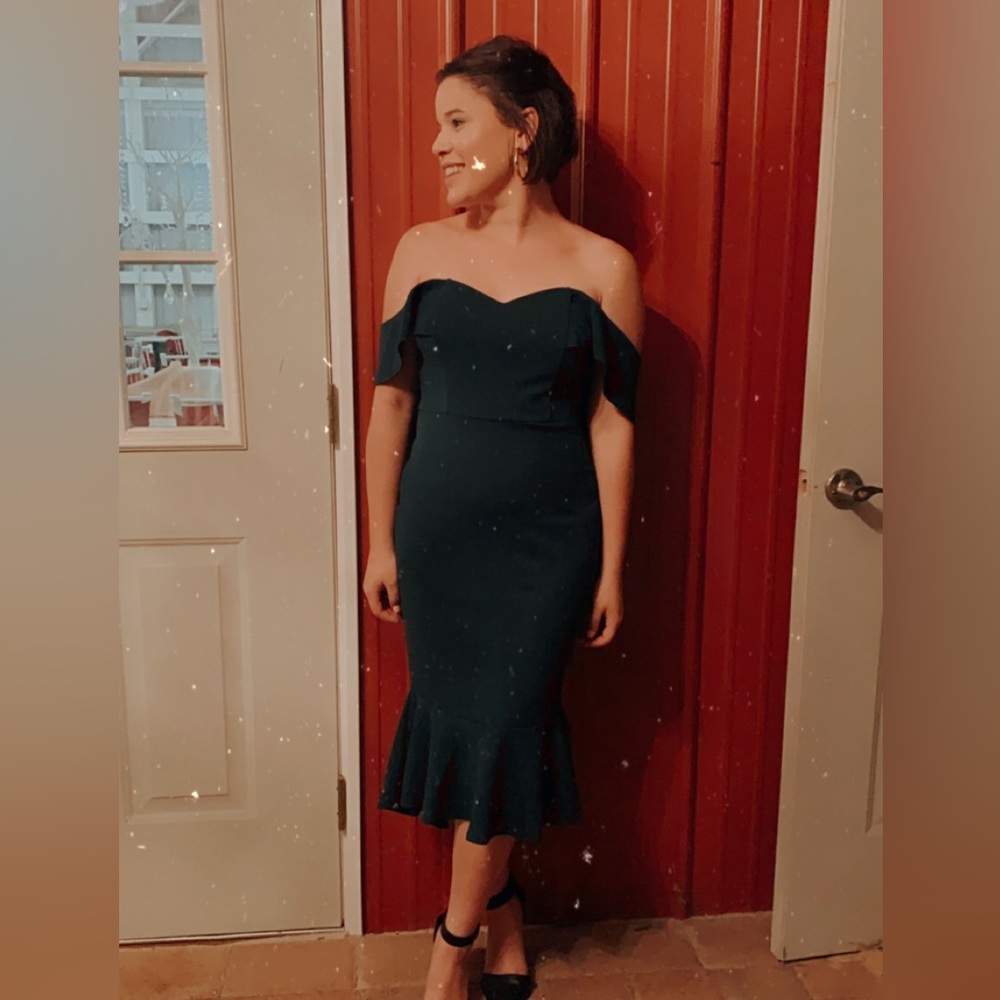 Elegant Off-Shoulder Mermaid Green Dress